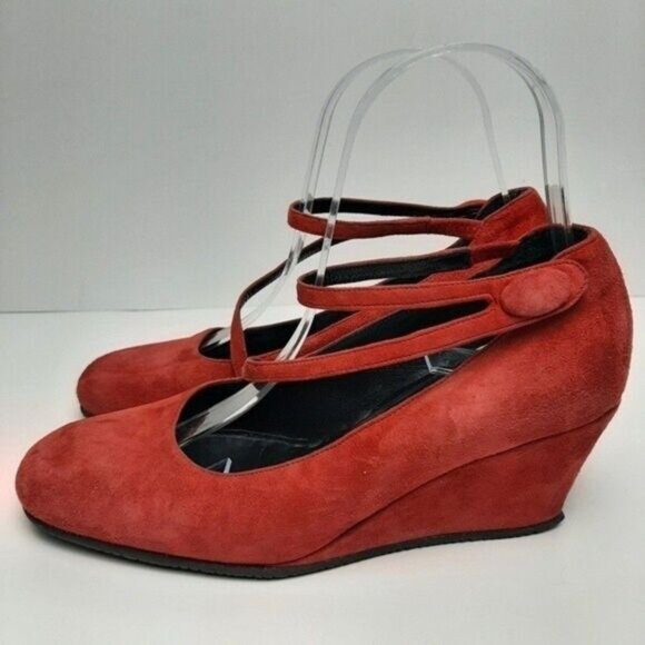 BENOITE C. Italy Mary Jane Wedge Heels Red Suede Sz 7.5 - Picture 5 of 10